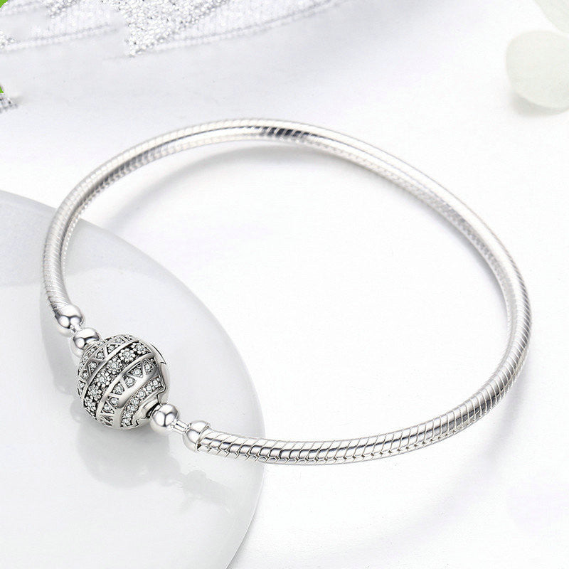 Sterling Silver Ladies Bracelet Stylish Personality