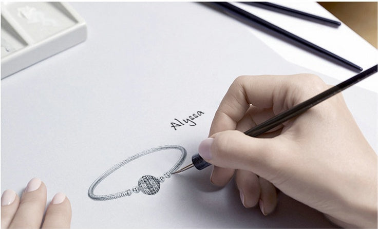 Sterling Silver Ladies Bracelet Stylish Personality